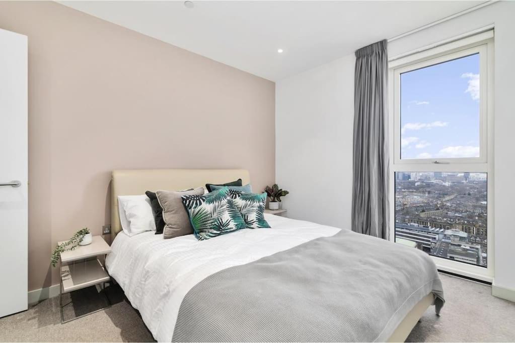 Апартаменты Luxury Flat In Zone 1 Near Tower Bridge Лондон